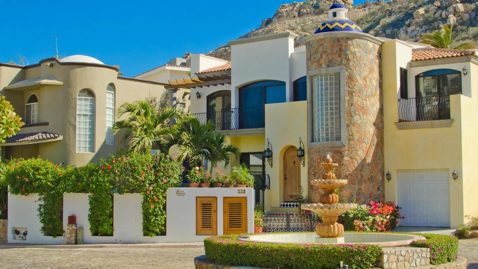 Villa De Tres Hermanas By Cabo Villas 카보산루카스
